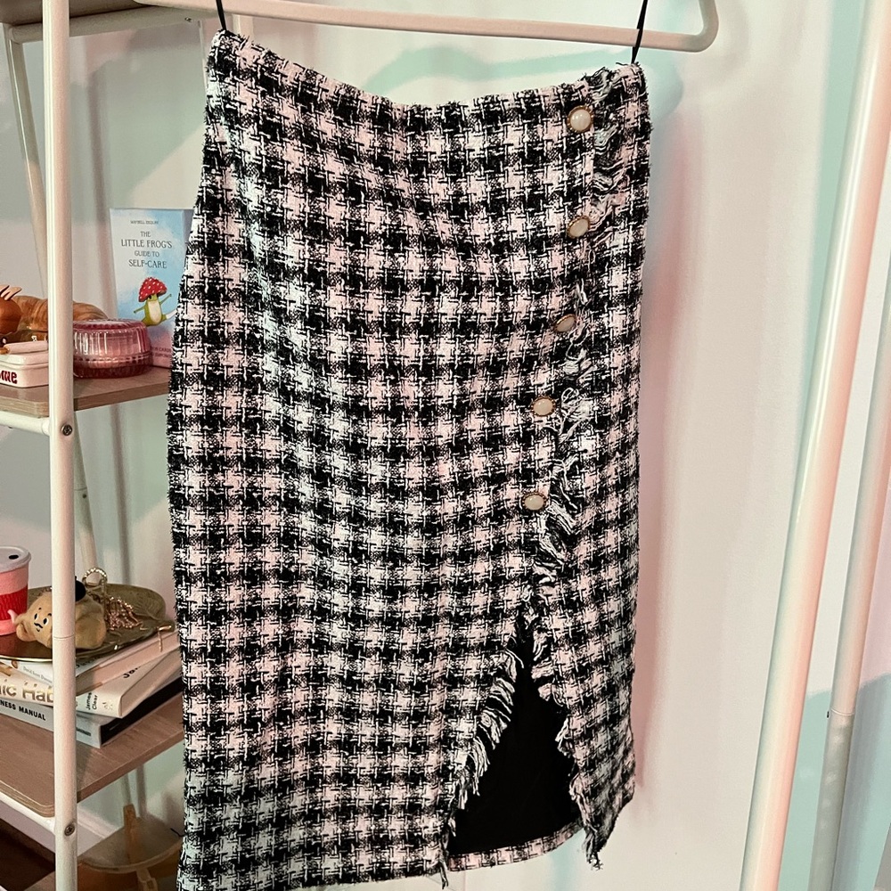 Black and White Tweed Skirt